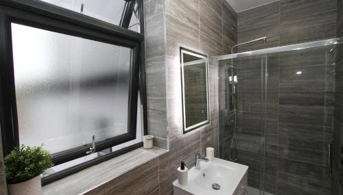 Luxury Studio Flat In London - Foto 4, Shower