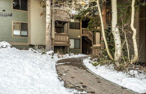 Seasons Four 121 - Foto 61