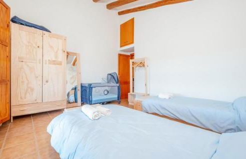 Beautiful Home In Guardiola De Fontrubí - Foto 21