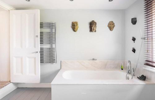 Unique Chiswick Penthouse with Roof Terrace - Foto 56