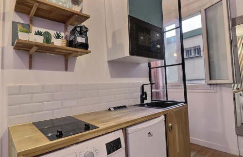 Calm & Cozy, 5 min Metro, 15 min Louvre, Champs Élysée - Foto 5