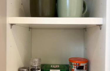 Charming Apartment in West Ealing, 12 Mins to Central London by Train, Free Parking, 8-Min Walk to Station - Foto 35