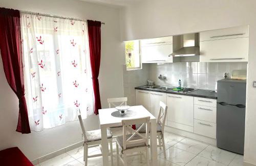 SeaView apartments - Photo 9