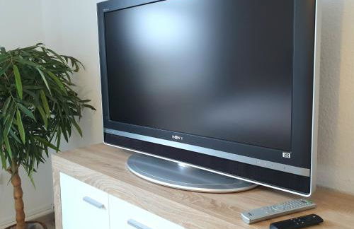 Moderne Wohlfühloase zentral in Seenähe - Pillow menu, 2 Stk 55" Smart TVs, NETFLIX, DisneyPlus uvm - Foto 9