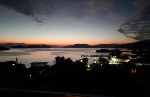 Stone Villa at Alyki Beach - Photo 13