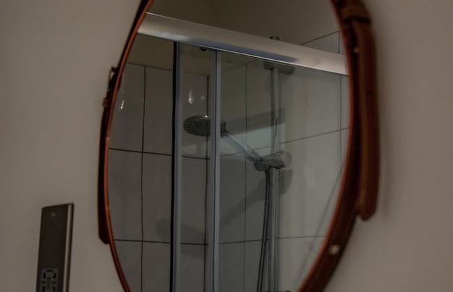 BV Lush Apartment At Conditioning House Bradford - Photo 27