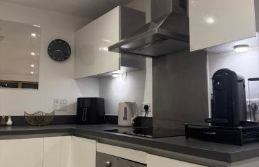 Modern Apartment - Free Parking - Foto 6