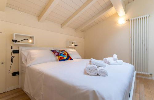 BolognaCentro 9 People Loft Private Lift and Terrace - Photo 15