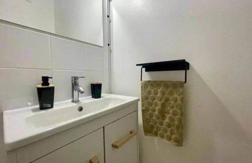 Appartement 42 m2 - 10 min gare - Fibre - Smart TV - Foto 25