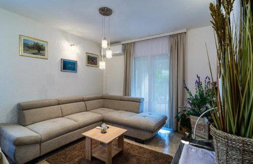 Three-Bedroom Holiday Home in Dabar - Foto 6