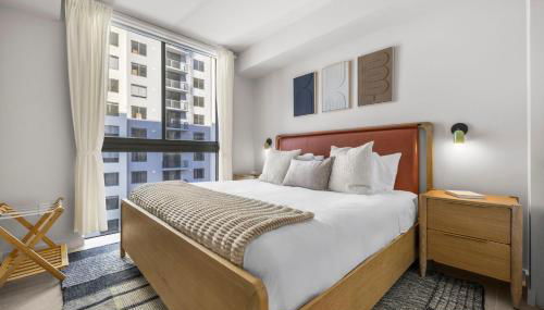 Modern Condo Steps from Bayside & Kaseya Center - Foto 2