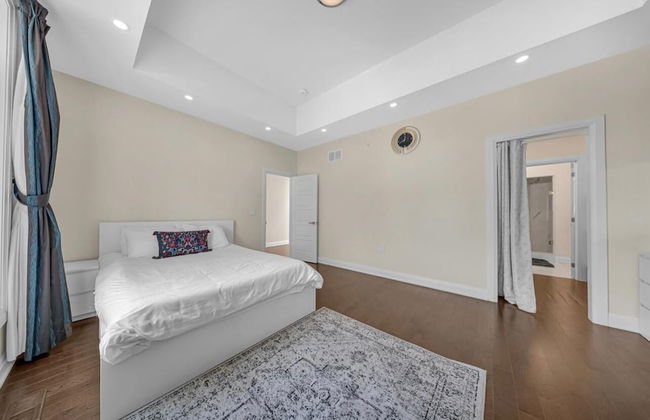 Dazzling Home Next to Beach & Go Station - Foto 14