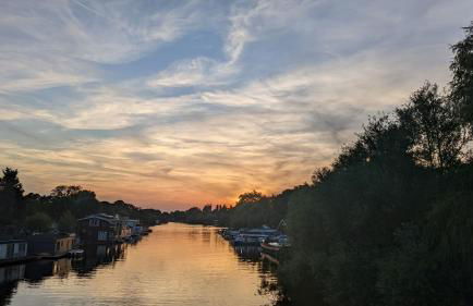 Tulana Taggs - floating home on idyllic island - Foto 20