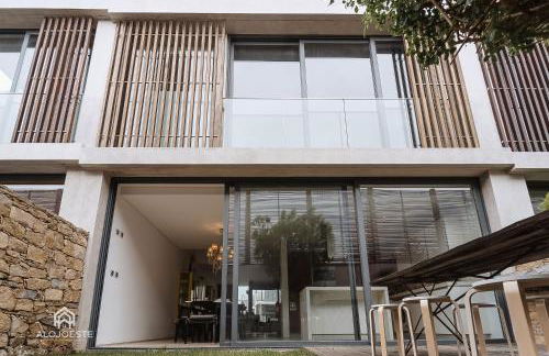 Quaint & Chic Seaside Villa - Foto 41