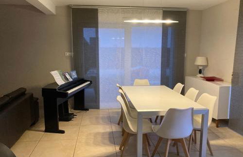 Villa au calme avec piscine et jacuzzi - Foto 10