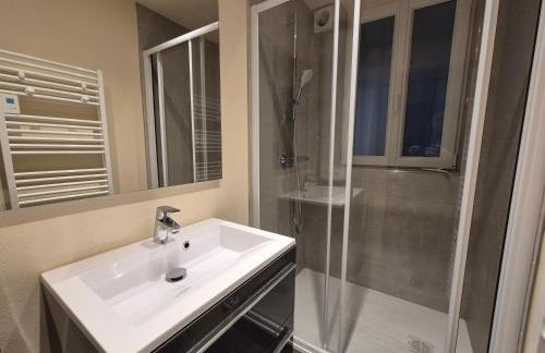 T2 BOURGEAT - Charmant 2 pièces - Centre ville - Photo 6