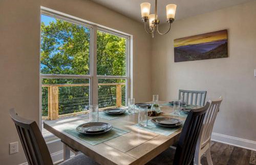Broadview, River, Golf Course, Games, free Attraction Tickets, WIFI!!! - Foto 61