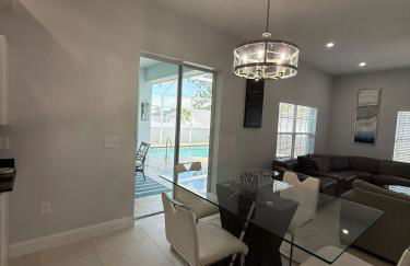 Villa Sunshine Elegant and Modern 4BR Pool House - Foto 17