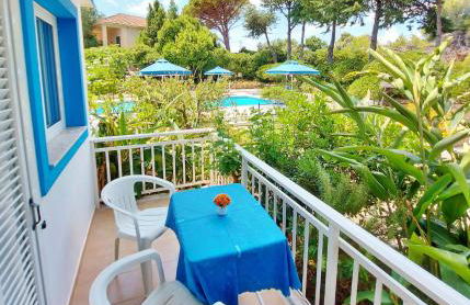 Blue White Apartments - Kefallonia Poolside Retreats - Foto 33