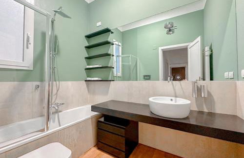 DellOrso Luxury Home - 5 mins from Montenapol... - Foto 16