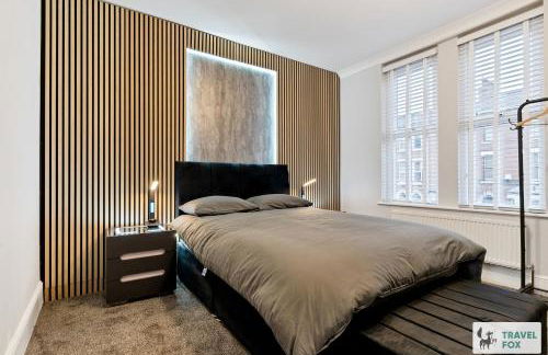 Liz's 4 Bed House: Close to the Motor Point Arena - Foto 1