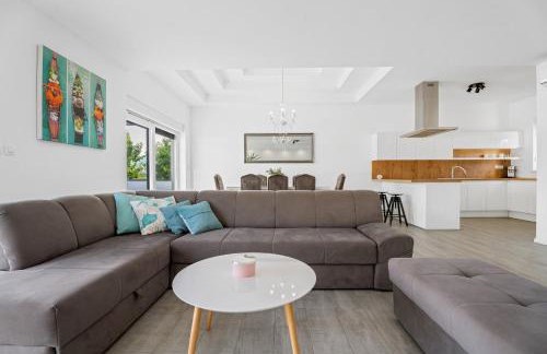 Villa Anja is a 4 bedroom villa with a 32 sqm heated pool near Imotski - Foto 16