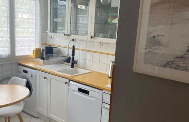 Appartement entier climatisé - parking privé - Foto 6