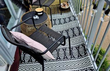 Newly Renovated Flat with Parking space - Foto 4