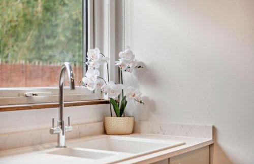 3 Bed in Acton oc-c28929 - Photo 19