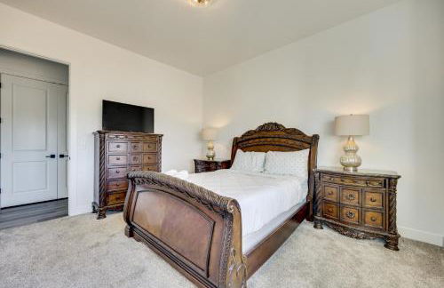 Group Getaway in Monument! High-End Home with Views - Foto 35