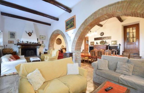 Nice Home In Calvi Dell'umbria With Private Swimming Pool, Can Be Inside Or Outside - Foto 14