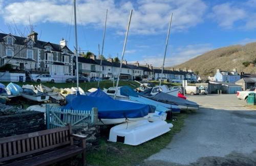 Bryn Goleu, Mersey Street, Borth-y-Gest - Photo 22