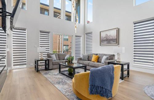 Luxurious Newly Built 5 BR 6 Bath Home w/ Rooftop - Foto 17