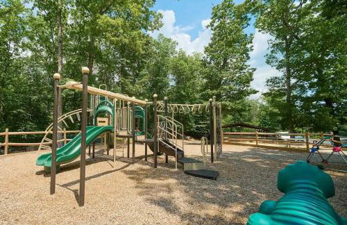 Luxury Family Escape Hottub/sauna/billiard/pool 4 Bedroom Home by RedAwning - Foto 71