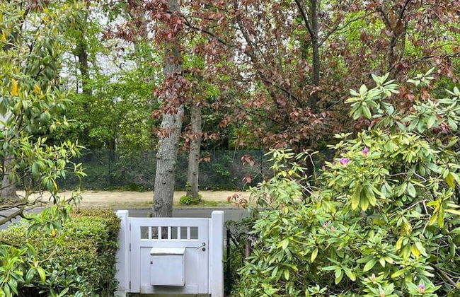 The Pink House, Uccle - Photo 6