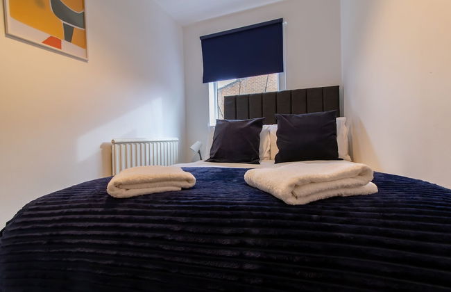 Stunning 2-bed Apartment in Washington - Photo 3