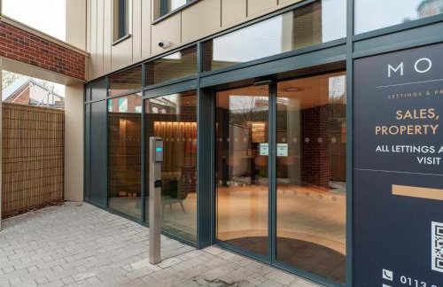 Jungle Luxe Retreat, 2Bed 2Bath Leeds, Center & Stadium - Foto 35