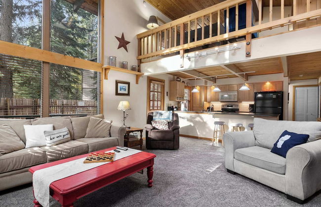 Sundance Foosball Table, Bbq, Near West Beach - Photo 15