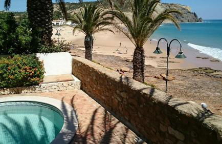 Beach front/waterside apartment - Foto 24