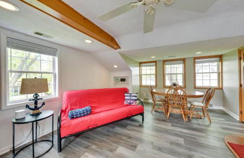 Pistakee Lake Estate with Boat Dock and Hot Tub! - Foto 22