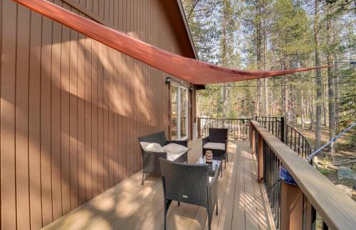 Near Donner Lake and Skiing Soda Springs Cabin! - Foto 2