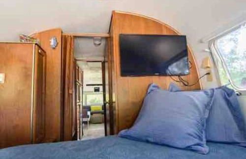 Airstream at a Petting Zoo w/ Hot Tub - Foto 7