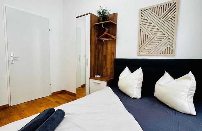 Comfy 4BR 10 Min Transport to Stadthalle - Photo 13