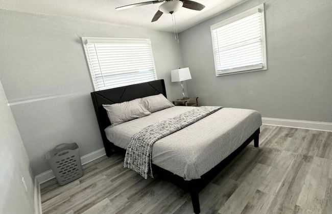 New Fresh House in Seminole Close to Beach - Foto 17