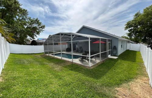 4 bed pool home close to Disney - Foto 29