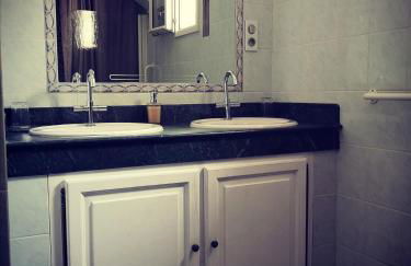 Les 2 roses De Verdillon - Foto 16