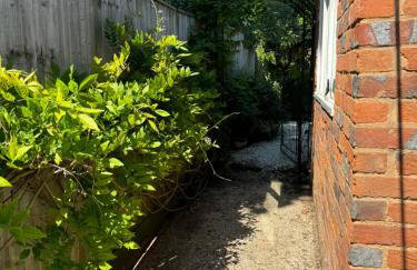 Beautiful 17th Century Cottage - Photo 21