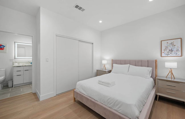 Not Affected by the Fire/modern Spacious Home With Parking & Fully Equipped Kitchen #3 - Foto 6