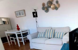 Studio Perfect Location - Photo 1