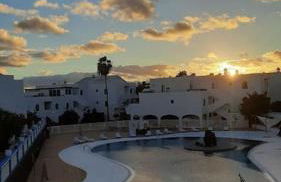 The 9 souls - pool view - Foto 21